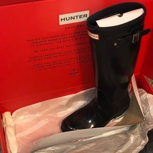 Hunter Dark Blue Boots